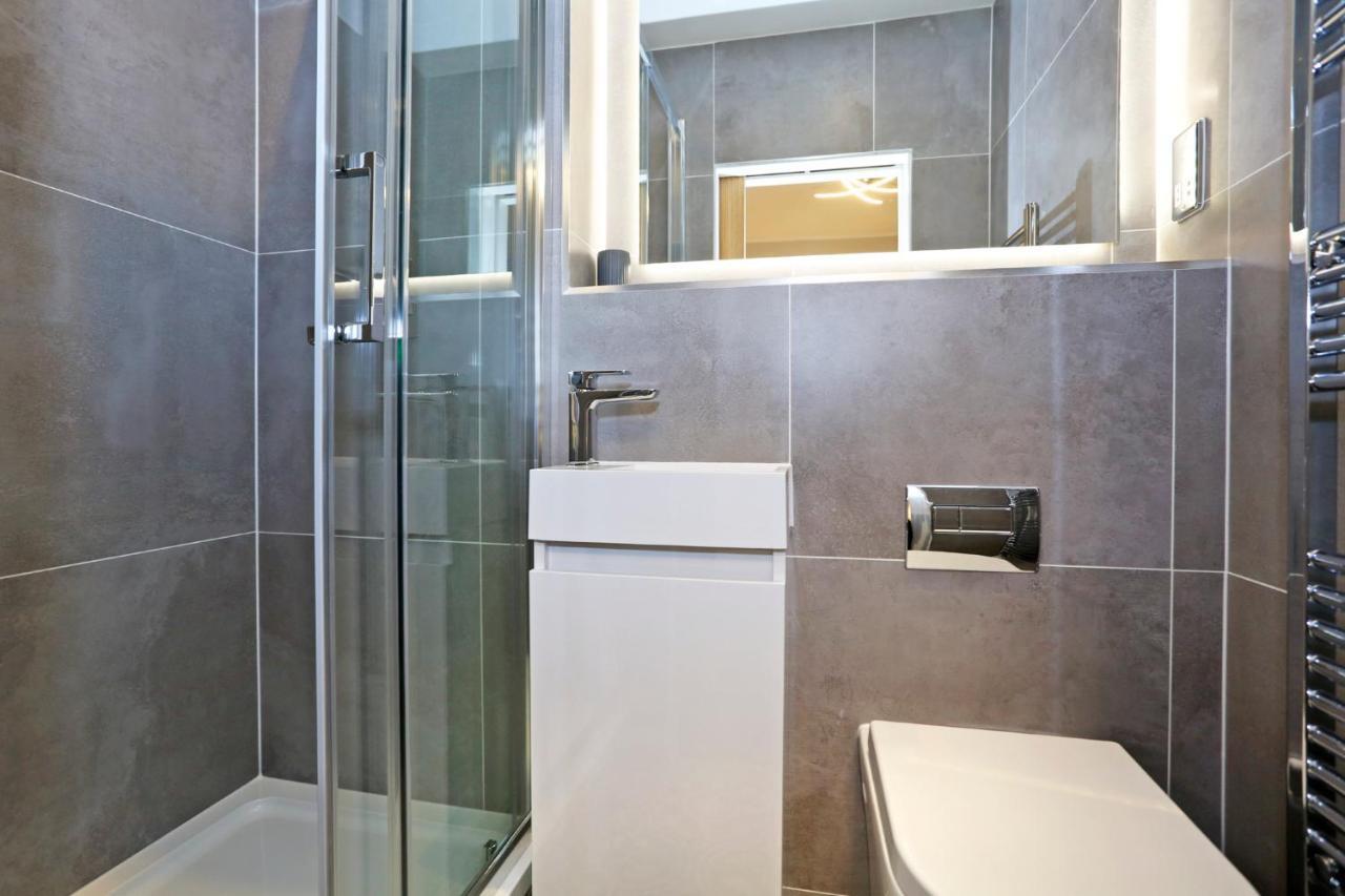 Joivy Refurbished Home On The Royal Mile Edinburgh Ngoại thất bức ảnh