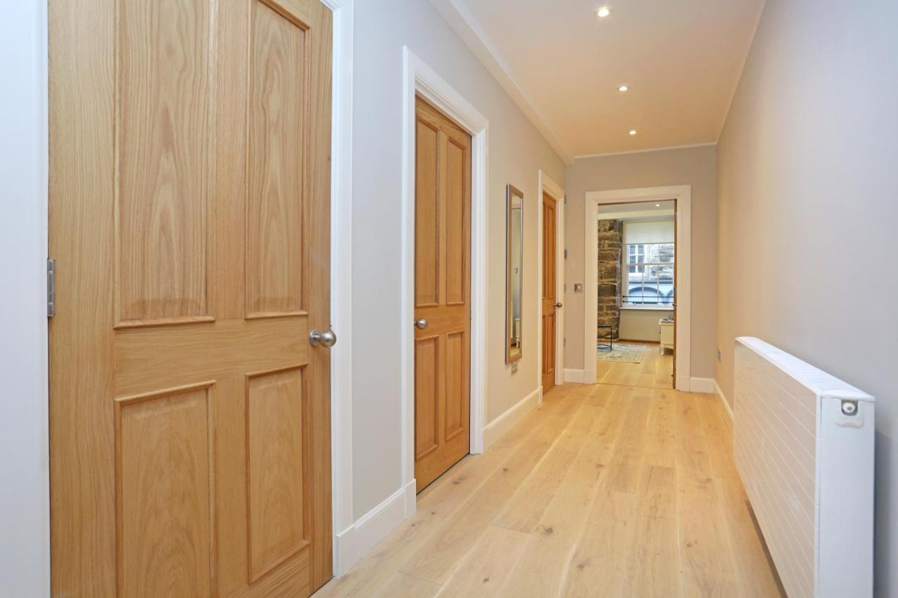Joivy Refurbished Home On The Royal Mile Edinburgh Ngoại thất bức ảnh