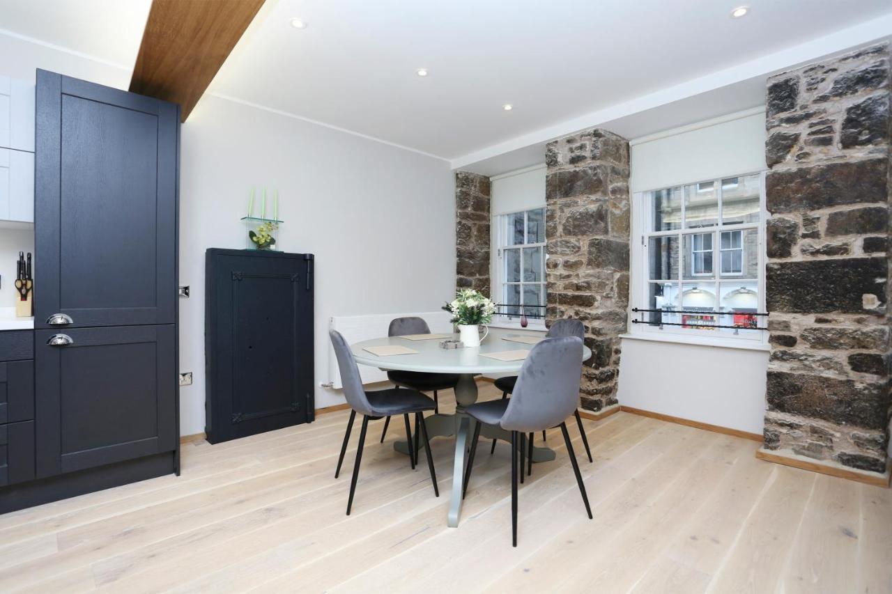 Joivy Refurbished Home On The Royal Mile Edinburgh Ngoại thất bức ảnh