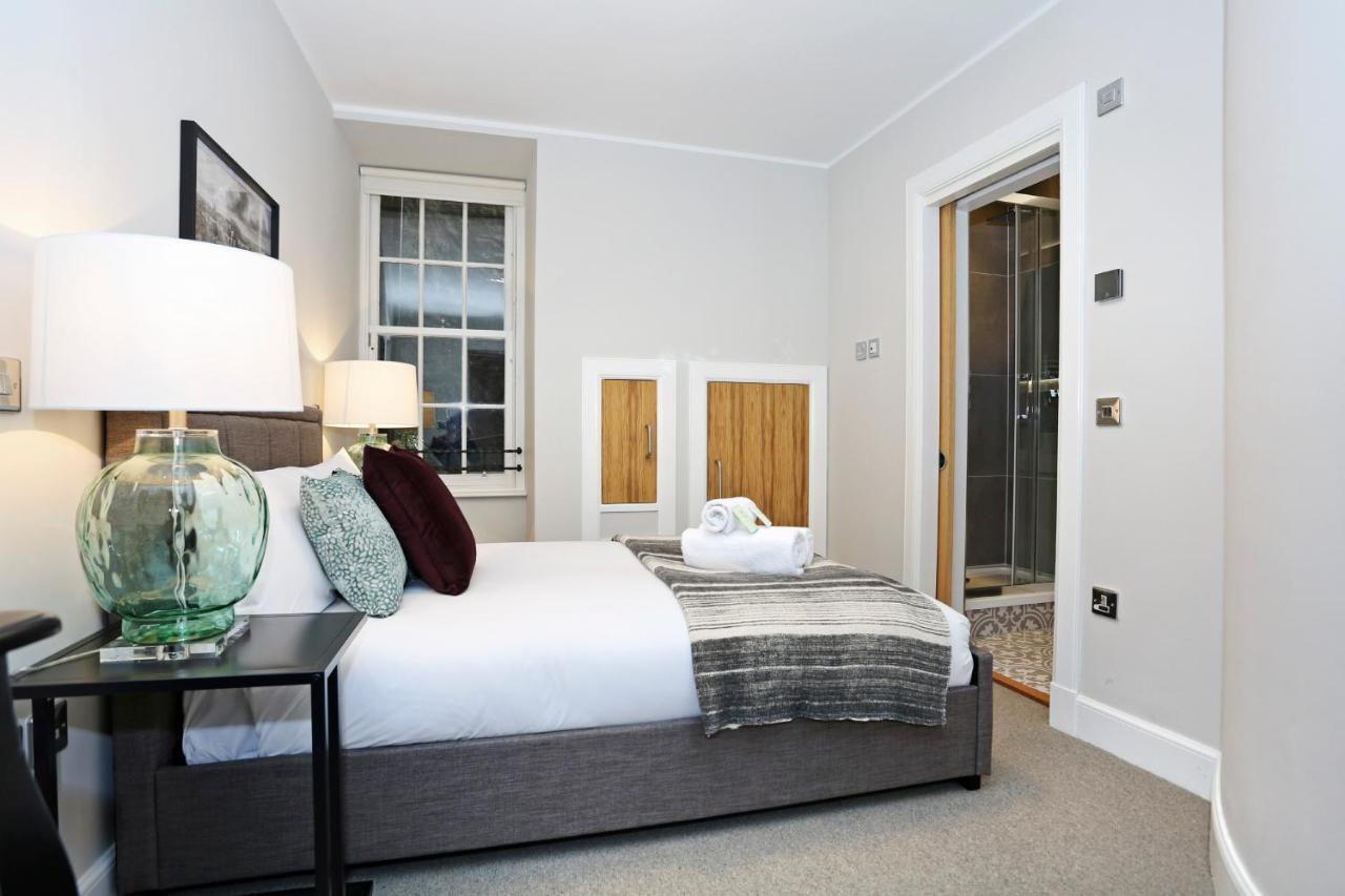 Joivy Refurbished Home On The Royal Mile Edinburgh Ngoại thất bức ảnh