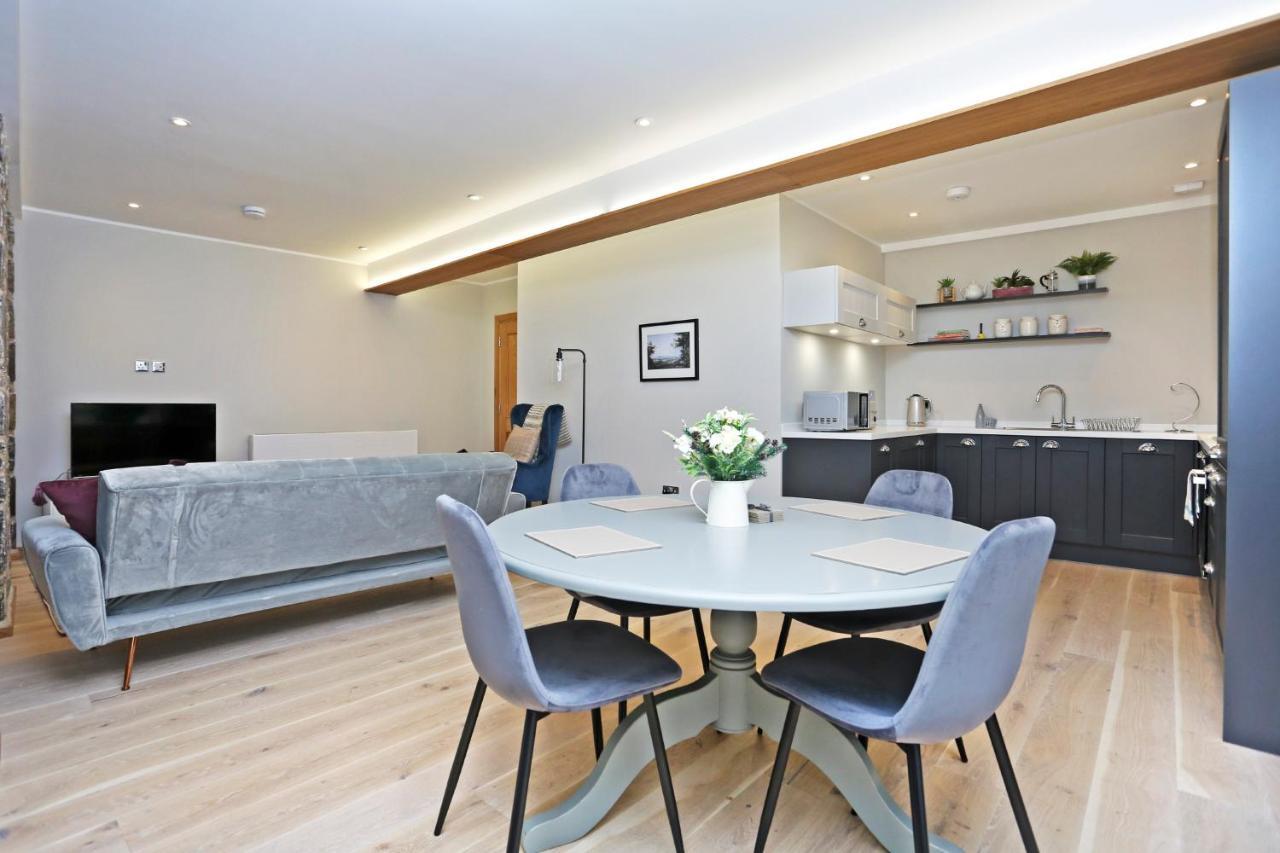 Joivy Refurbished Home On The Royal Mile Edinburgh Ngoại thất bức ảnh